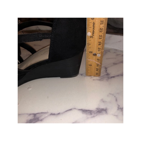 Black wedges - Picture 2 of 3